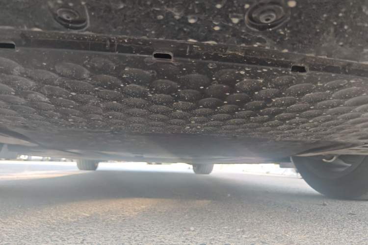 Used Xiaomi Auto SU7 2026 Model Standard Edition Chassis Rear