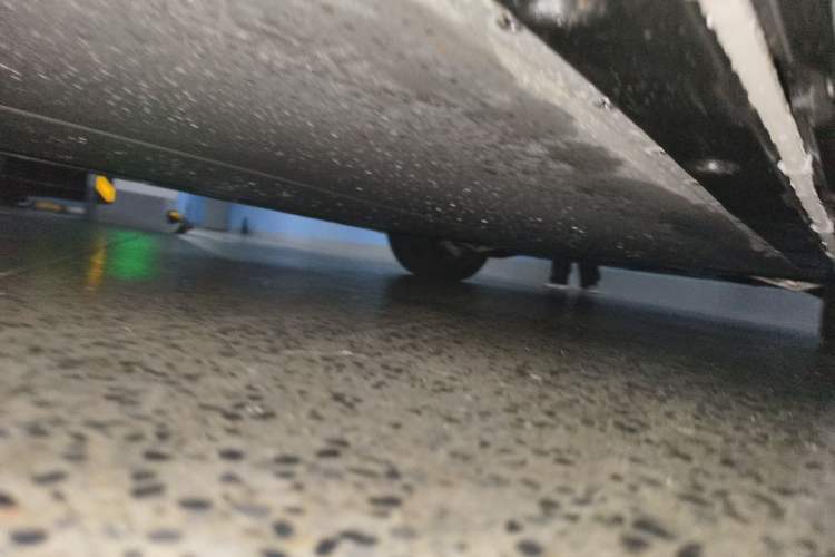 Used Xiaomi Auto SU7 2026 Model Pro Chassis Rear Right