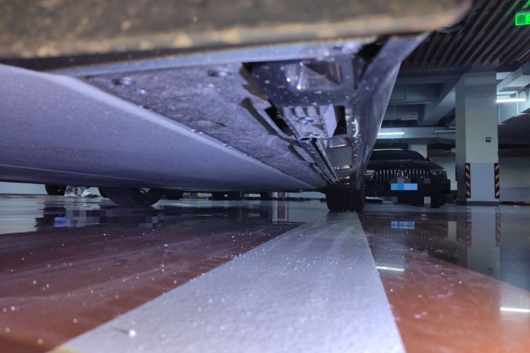 Used Xiaomi Auto SU7 2026 Model Pro Chassis Rear Right