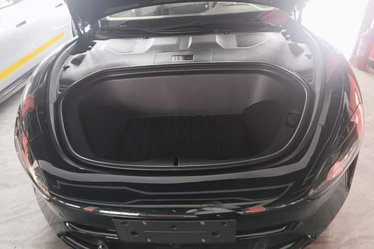 Used Xiaomi Auto SU7 2026 Model Pro Engine Bay