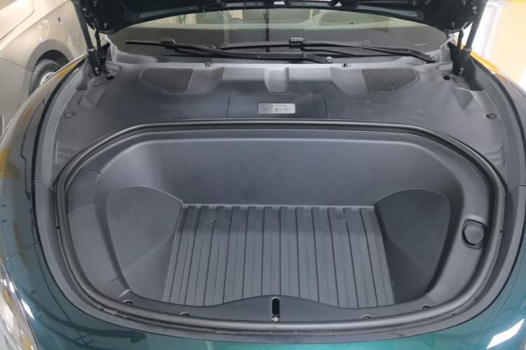 Used Xiaomi Auto SU7 2026 Model Max Engine Bay