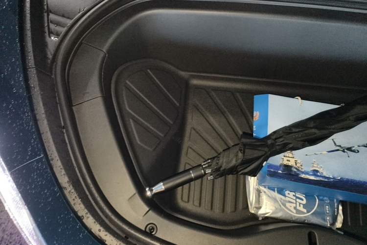 Used Xiaomi Auto SU7 2026 Model Pro Engine Bay Right