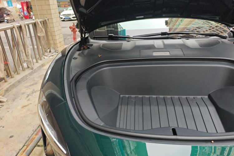 Used Xiaomi Auto SU7 2026 Model Pro Engine Bay Right