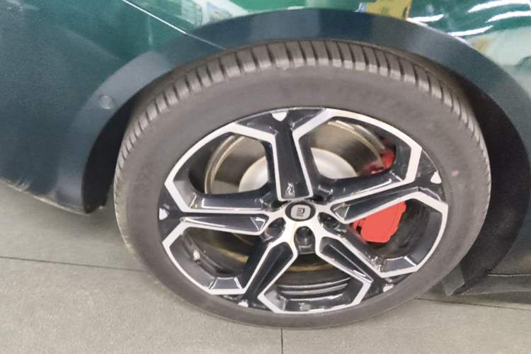 Used Xiaomi Auto SU7 2026 Model Max Exterior 5