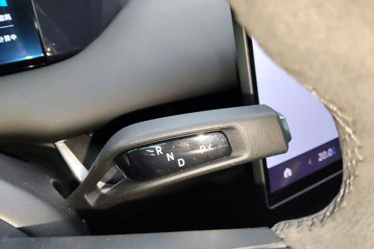 Used Xiaomi Auto SU7 2026 Model Max Gear Lever