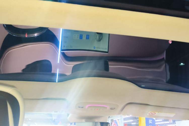 Used Xiaomi Auto SU7 2026 Model Max Headliner