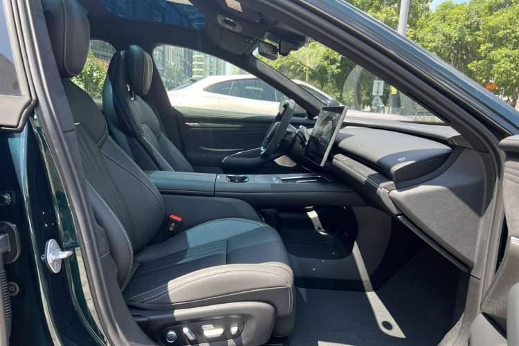 Used Xiaomi Auto SU7 2026 Model Max Interior 13