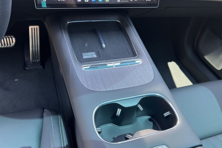 Used Xiaomi Auto SU7 2026 Model Max Interior 5