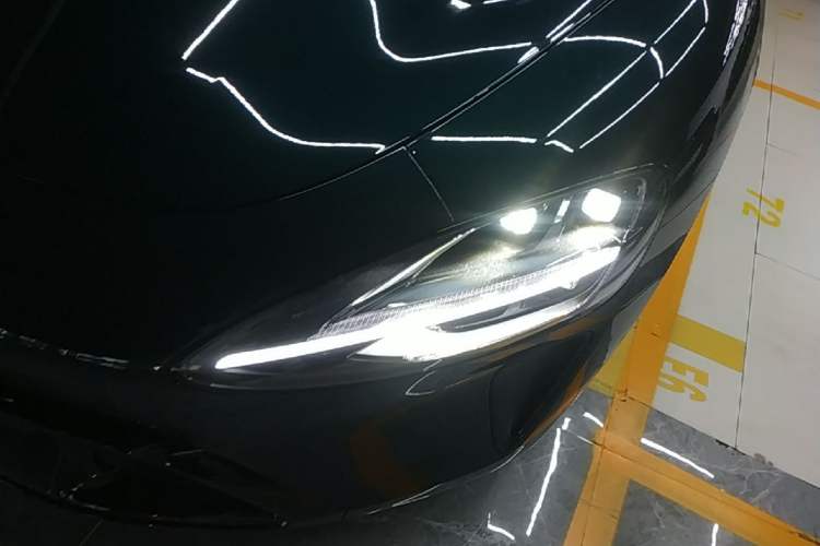 Used Xiaomi Auto SU7 2026 Model Standard Edition Left Front Headlight
