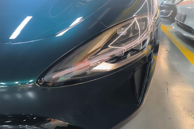 Used Xiaomi Auto SU7 2026 Model Standard Edition Left Front Headlight