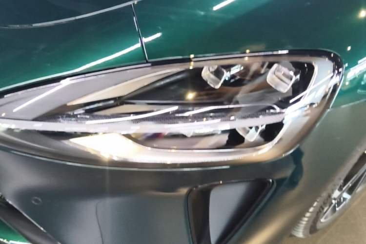 Used Xiaomi Auto SU7 2026 Model Max Left Front Headlight