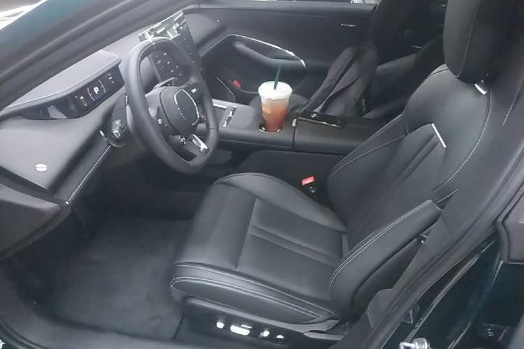Used Xiaomi Auto SU7 2026 Model Standard Edition Left Front Seat