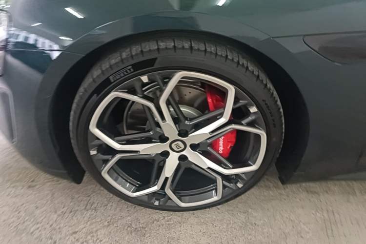 Used Xiaomi Auto SU7 2026 Model Max Left Front Wheel Hub
