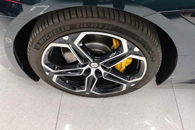 Used Xiaomi Auto SU7 2026 Model Pro Left Front Wheel Hub
