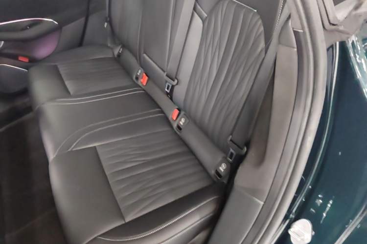 Used Xiaomi Auto SU7 2026 Model Max Left Rear Seat