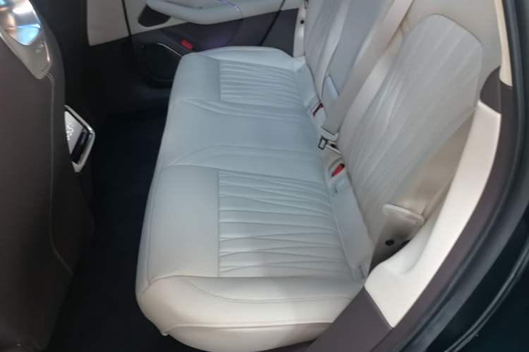 Used Xiaomi Auto SU7 2026 Model Max Left Rear Seat