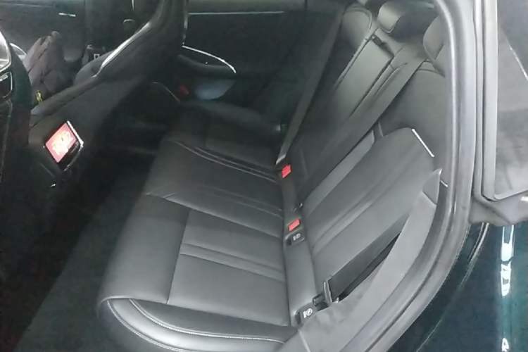 Used Xiaomi Auto SU7 2026 Model Standard Edition Left Rear Seat