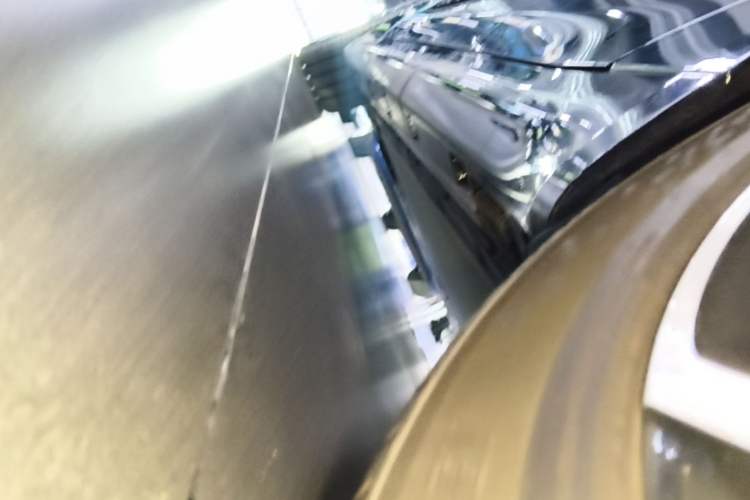 Used Xiaomi Auto SU7 2026 Model Max Left Side Sill