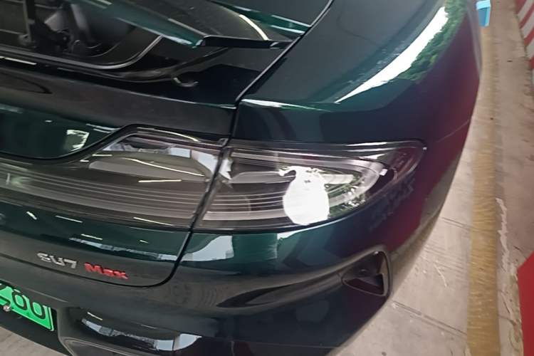 Used Xiaomi Auto SU7 2026 Model Max Right Rear Taillight