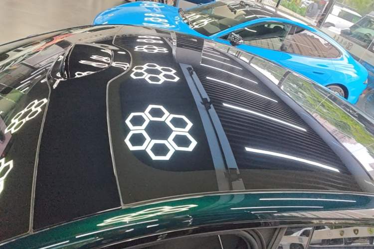 Used Xiaomi Auto SU7 2026 Model Standard Edition Roof