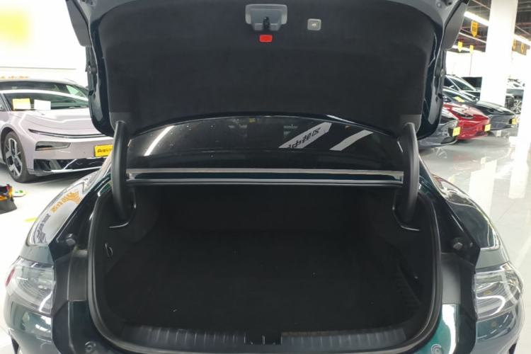 Used Xiaomi Auto SU7 2026 Model Max Trunk