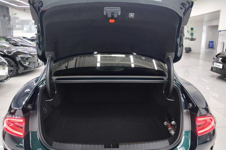 Used Xiaomi Auto SU7 2026 Model Max Trunk
