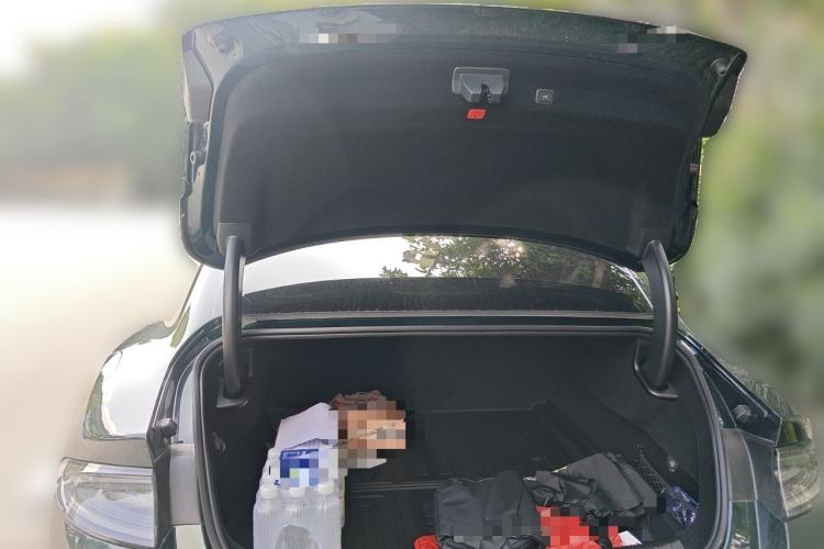 Used Xiaomi Auto SU7 2026 Model Max Trunk