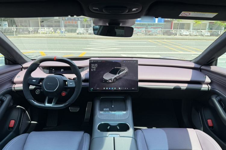 Used Xiaomi Auto SU7 2026 Model Max Interior 1