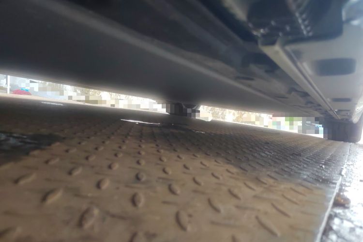 Used Xiaomi Auto SU7 2026 Model Standard Edition Chassis Front Left