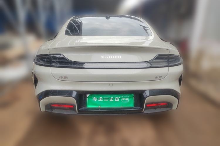 Used Xiaomi Auto SU7 2026 Model Standard Edition Rear