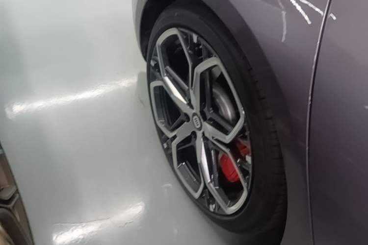 Used Xiaomi Auto SU7 2026 Model Max Exterior 5