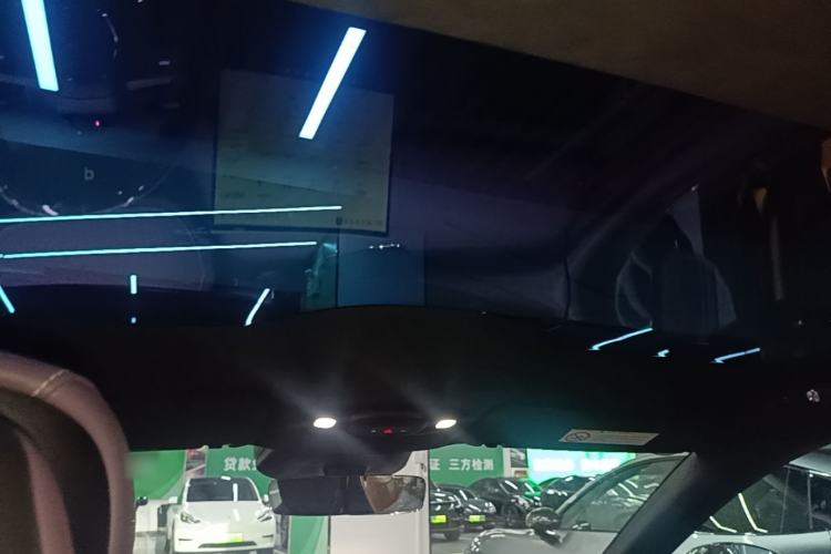 Used Xiaomi Auto SU7 2026 Model Max Headliner