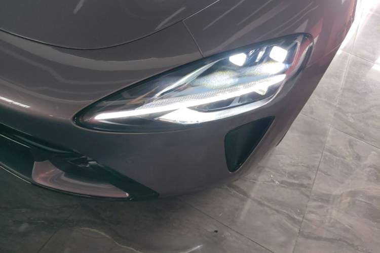 Used Xiaomi Auto SU7 2026 Model Pro Left Front Headlight