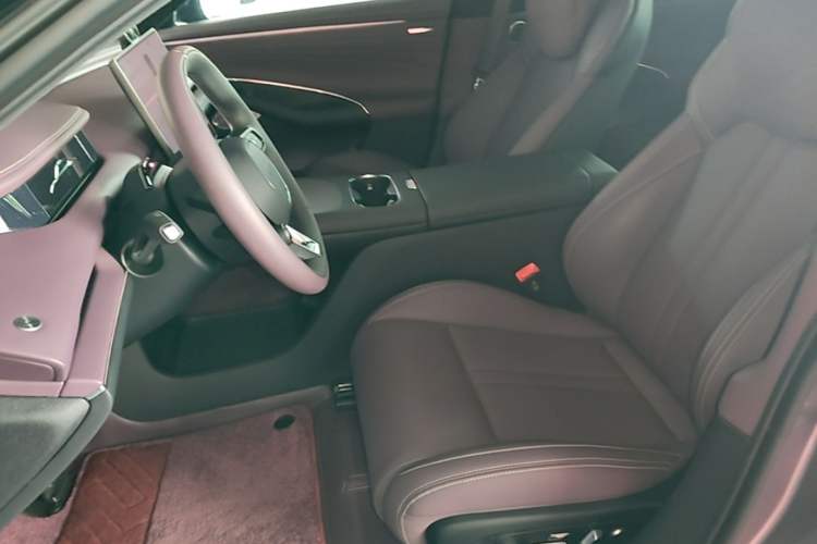 Used Xiaomi Auto SU7 2026 Model Pro Left Front Seat