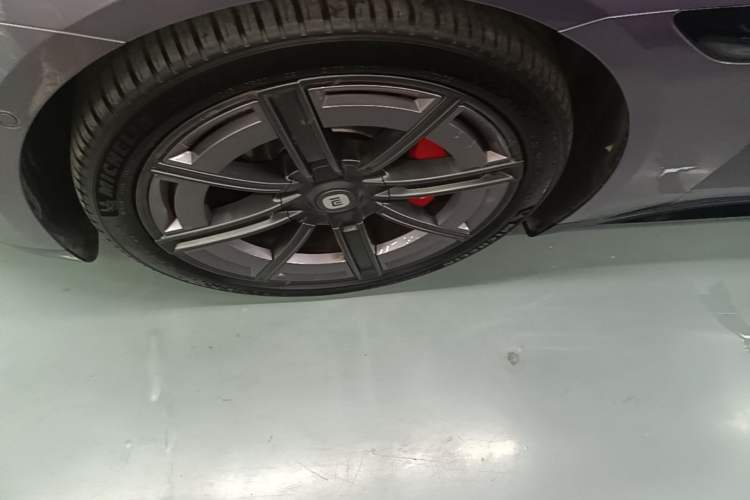 Used Xiaomi Auto SU7 2026 Model Max Left Front Wheel Hub