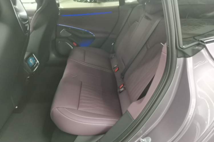 Used Xiaomi Auto SU7 2026 Model Max Left Rear Seat