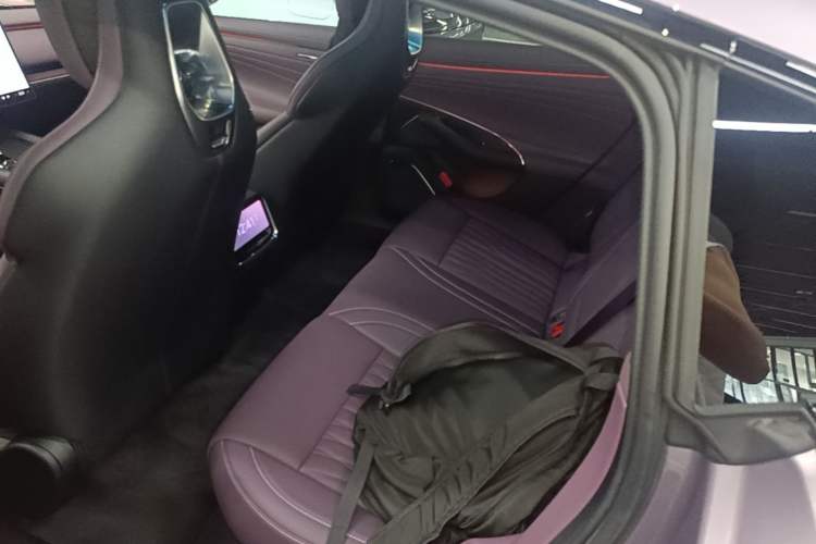 Used Xiaomi Auto SU7 2026 Model Max Left Rear Seat