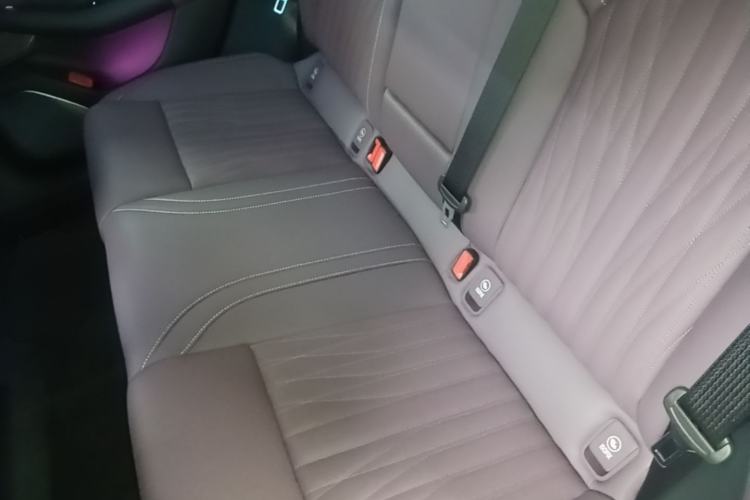Used Xiaomi Auto SU7 2026 Model Max Left Rear Seat