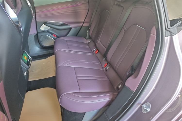 Used Xiaomi Auto SU7 2026 Model Standard Edition Left Rear Seat