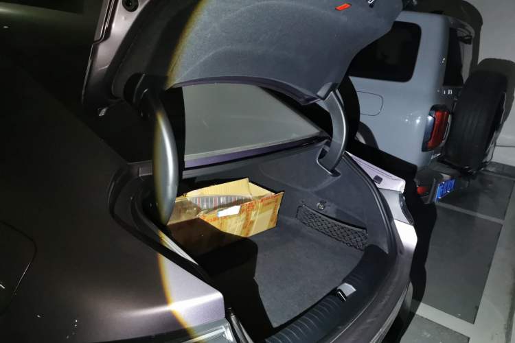 Used Xiaomi Auto SU7 2026 Model Pro Trunk