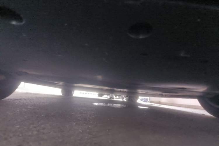 Used Xiaomi Auto SU7 2026 Model Standard Edition Chassis Front