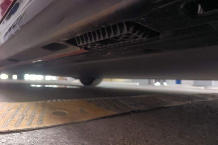 Used Xiaomi Auto SU7 2026 Model Standard Edition Chassis Rear Left