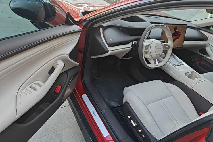 Used Xiaomi Auto SU7 2026 Model Standard Edition Driver Seat