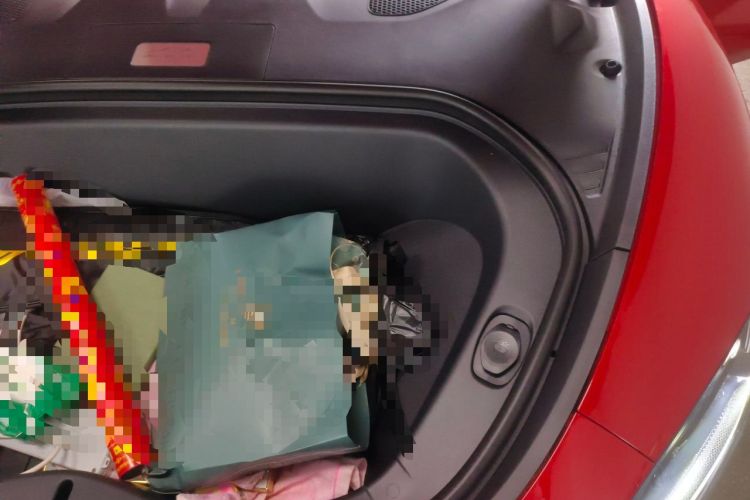 Used Xiaomi Auto SU7 2026 Model Standard Edition Engine Bay Left