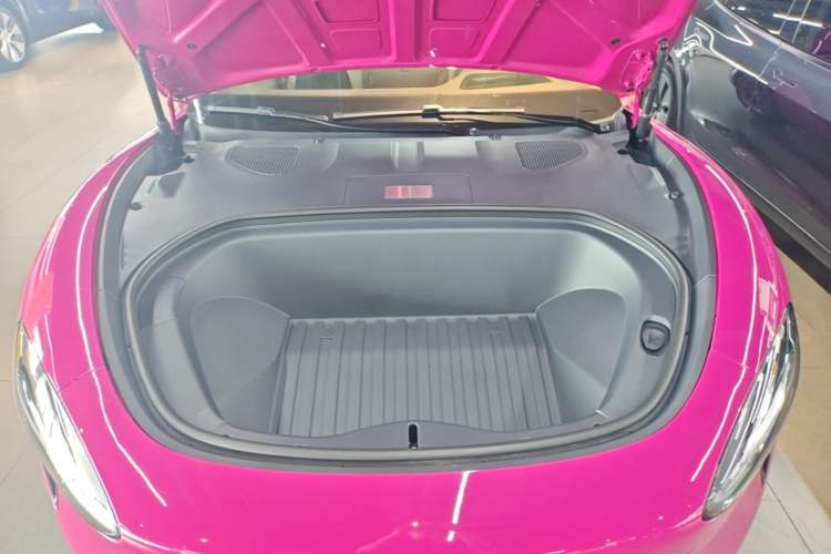 Used Xiaomi Auto SU7 2026 Model Pro Engine Bay