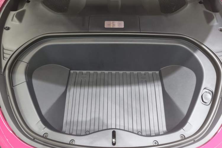 Used Xiaomi Auto SU7 2026 Model Pro Engine Bay