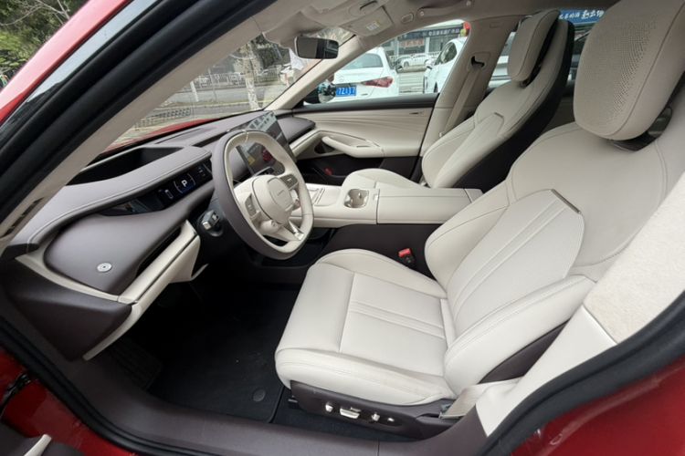 Used Xiaomi Auto SU7 2026 Model Standard Edition Interior 3