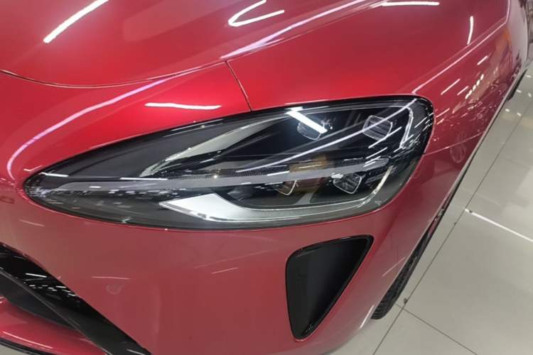 Used Xiaomi Auto SU7 2026 Model Standard Edition Left Front Headlight