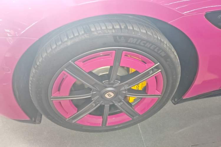 Used Xiaomi Auto SU7 2026 Model Pro Left Front Wheel Hub
