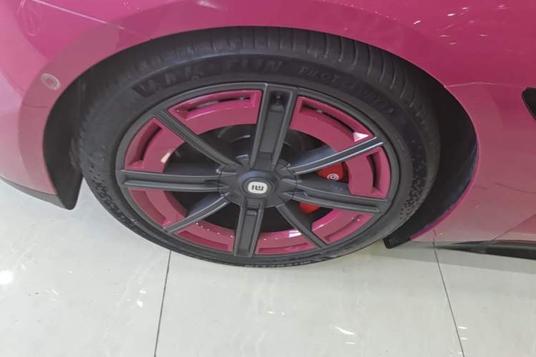 Used Xiaomi Auto SU7 2026 Model Max Left Front Wheel Hub